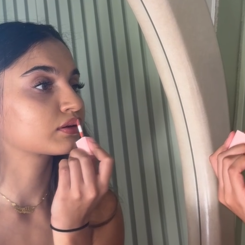 Ballerina Dream Satin Gloss ( Nude )